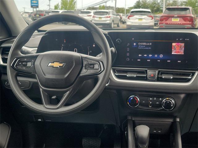 used 2024 Chevrolet TrailBlazer car, priced at $23,681