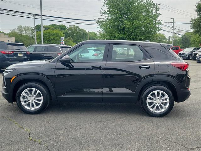 used 2024 Chevrolet TrailBlazer car, priced at $23,681