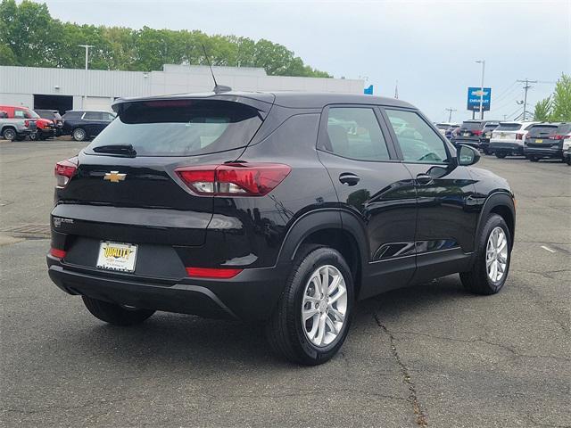 used 2024 Chevrolet TrailBlazer car, priced at $23,681