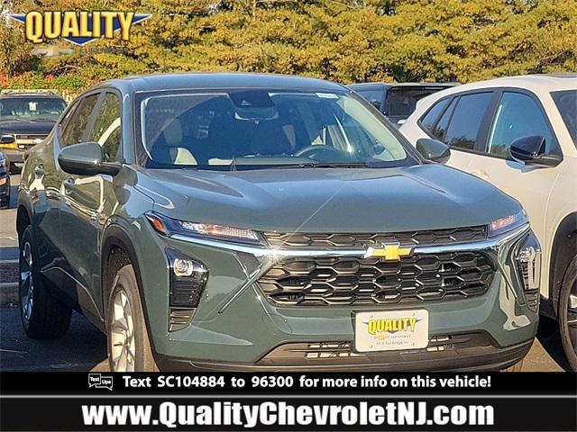 new 2025 Chevrolet Trax car