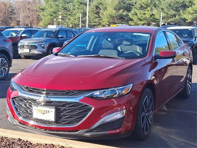 new 2025 Chevrolet Malibu car