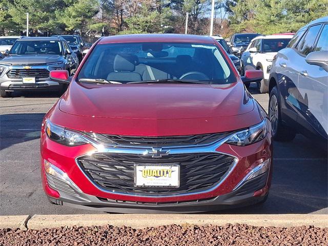 new 2025 Chevrolet Malibu car