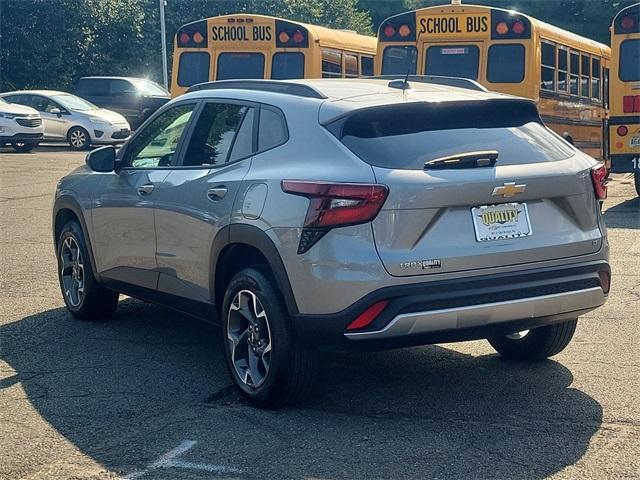 used 2024 Chevrolet Trax car, priced at $23,223