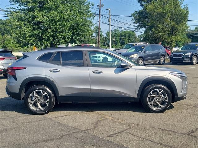 used 2024 Chevrolet Trax car, priced at $23,223