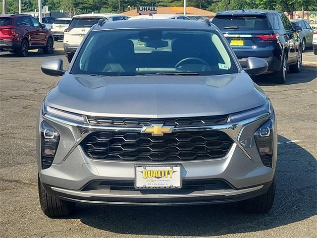 used 2024 Chevrolet Trax car, priced at $23,223