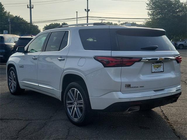 used 2023 Chevrolet Traverse car, priced at $44,126