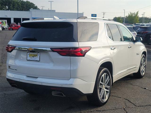 used 2023 Chevrolet Traverse car, priced at $44,126