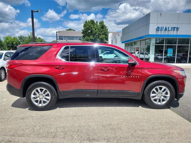 used 2021 Chevrolet Traverse car, priced at $27,958