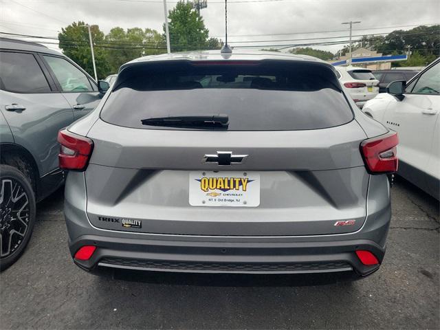 new 2025 Chevrolet Trax car