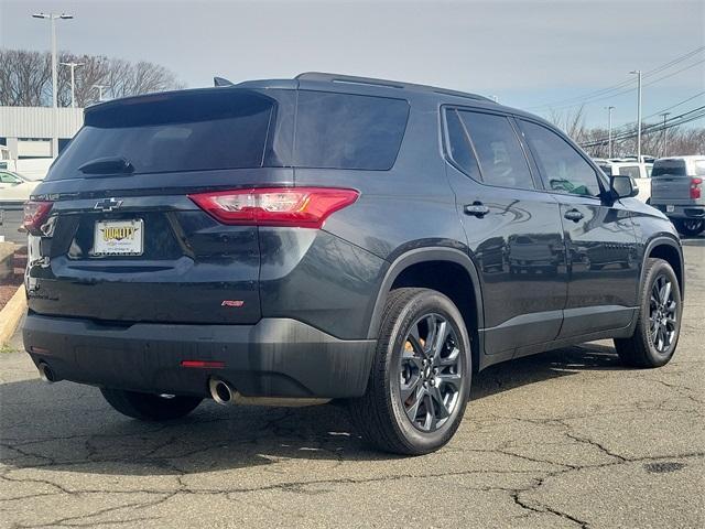 used 2021 Chevrolet Traverse car, priced at $30,558