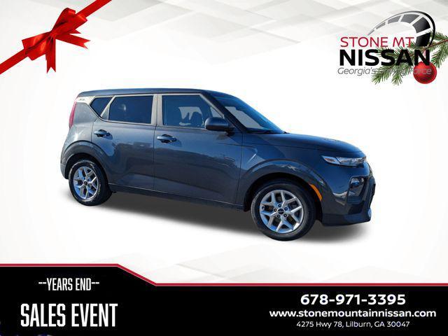 used 2022 Kia Soul car, priced at $14,249