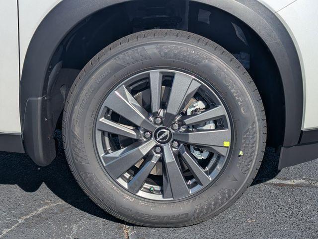 new 2025 Nissan Pathfinder car, priced at $35,583