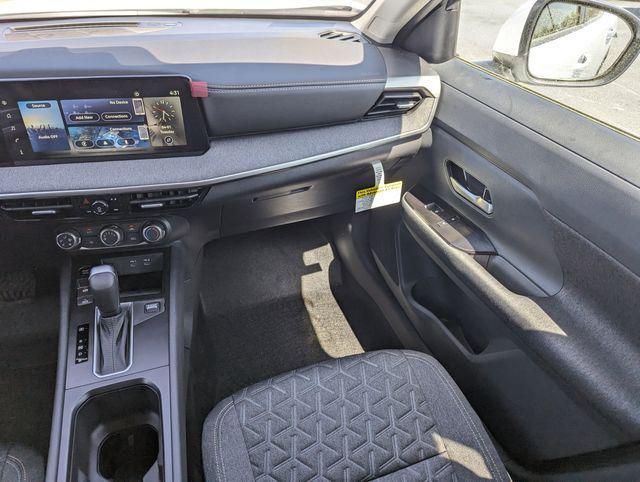 new 2025 Nissan Kicks car, priced at $23,299