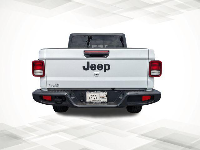 used 2023 Jeep Gladiator car, priced at $27,227