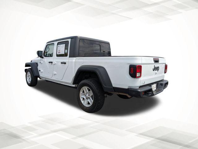 used 2023 Jeep Gladiator car, priced at $27,227