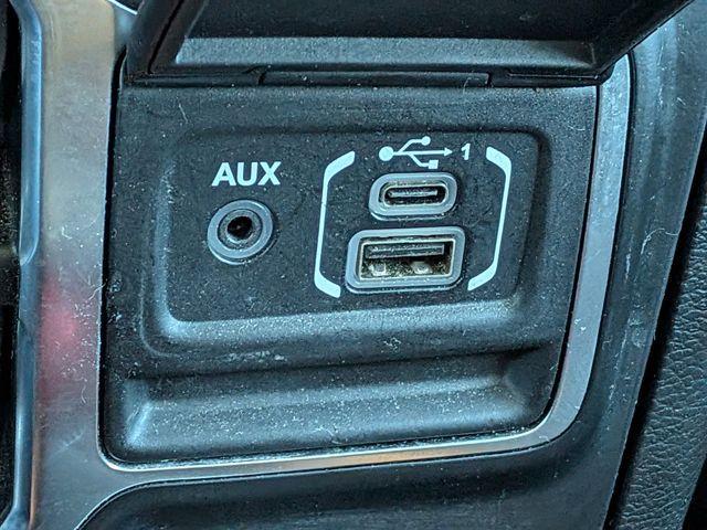 used 2023 Jeep Gladiator car, priced at $27,499