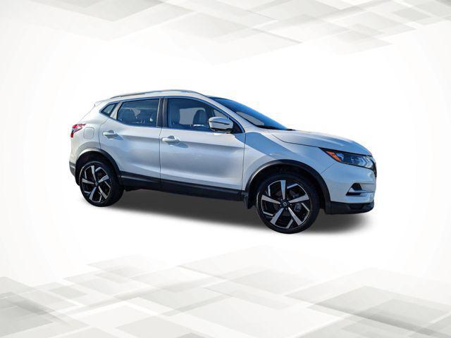 used 2020 Nissan Rogue Sport car, priced at $20,987