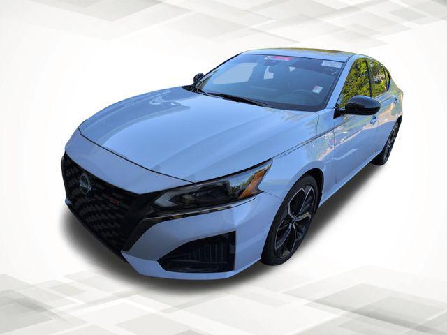 used 2023 Nissan Altima car, priced at $26,995