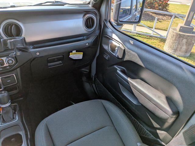 used 2021 Jeep Gladiator car, priced at $33,799