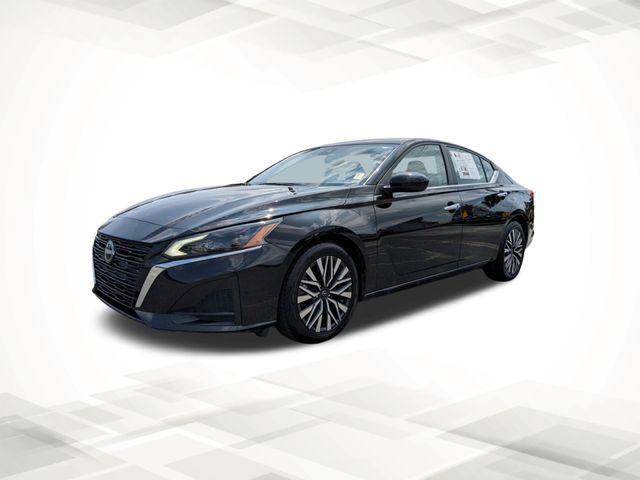 used 2023 Nissan Altima car