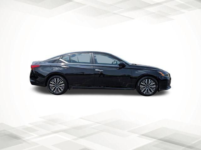 used 2023 Nissan Altima car