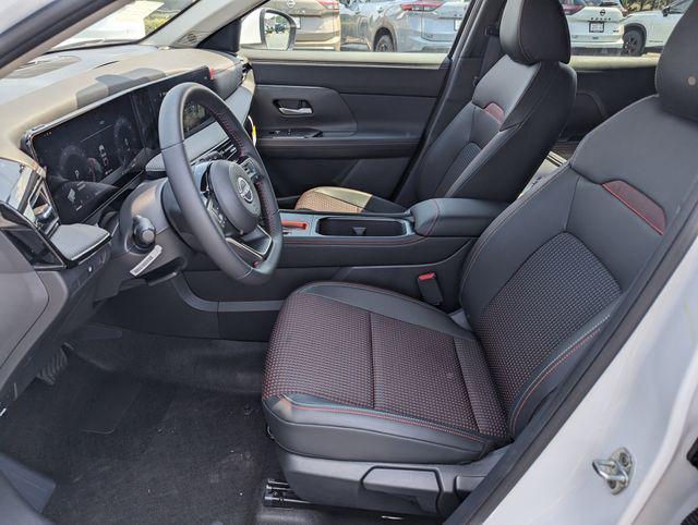 new 2025 Nissan Kicks car, priced at $28,668