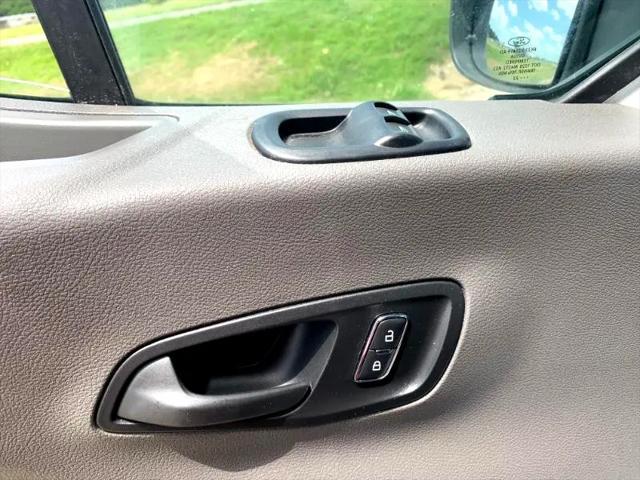 used 2022 Ford Transit-250 car