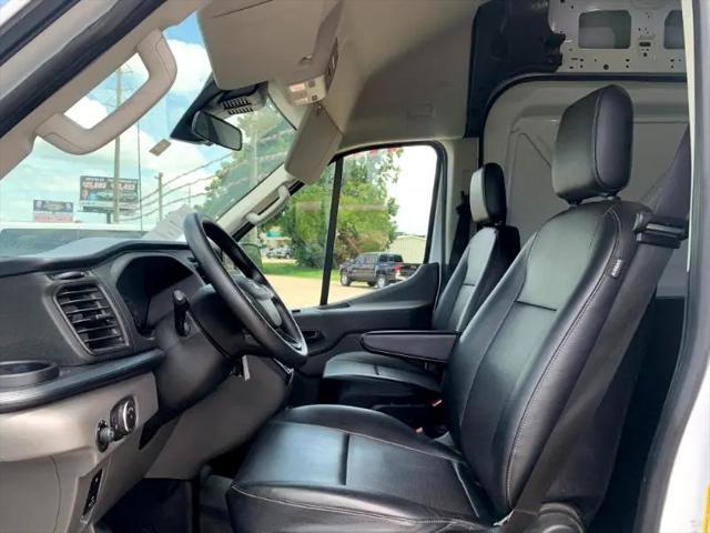 used 2022 Ford Transit-250 car