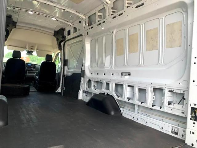 used 2022 Ford Transit-250 car