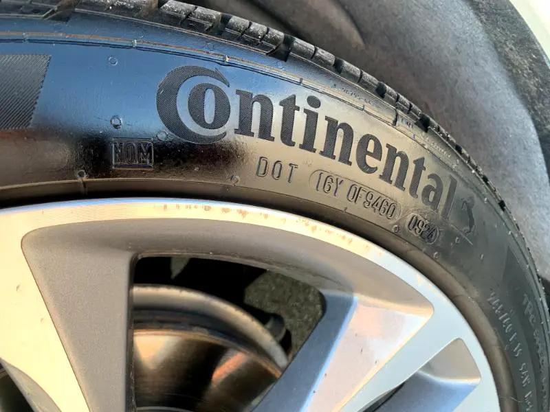 used 2024 Chevrolet Malibu car