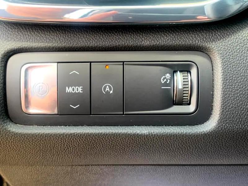 used 2025 GMC Acadia car, priced at $36,875