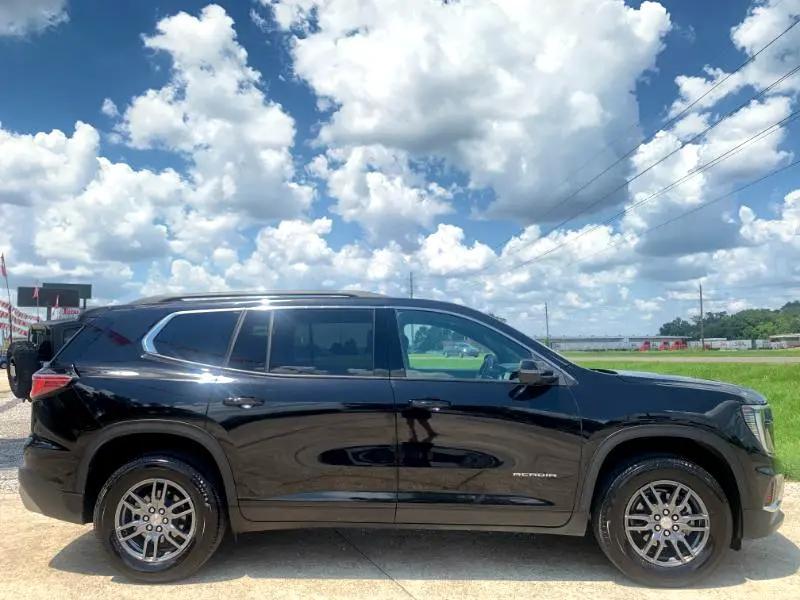 used 2025 GMC Acadia car, priced at $36,875