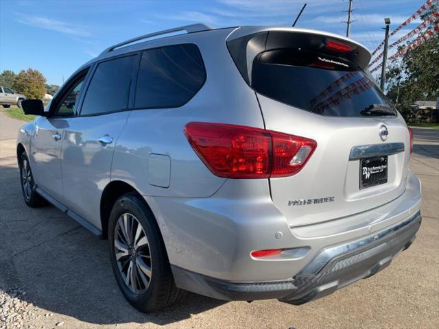 used 2018 Nissan Pathfinder car