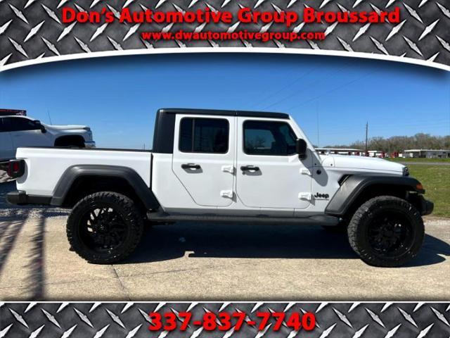 used 2020 Jeep Gladiator car, priced at $41,999