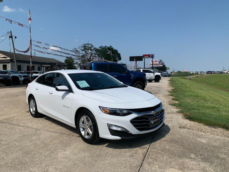 used 2024 Chevrolet Malibu car