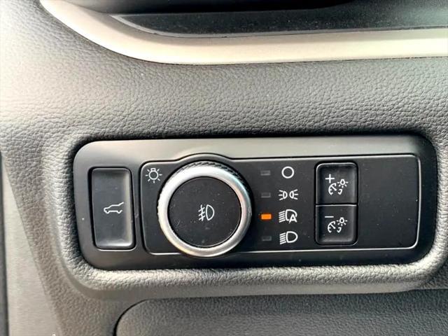used 2023 Ford Explorer car