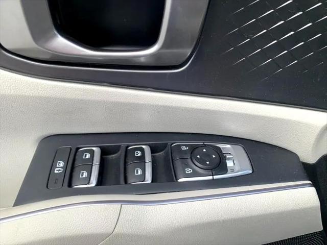 used 2023 Kia Sorento car