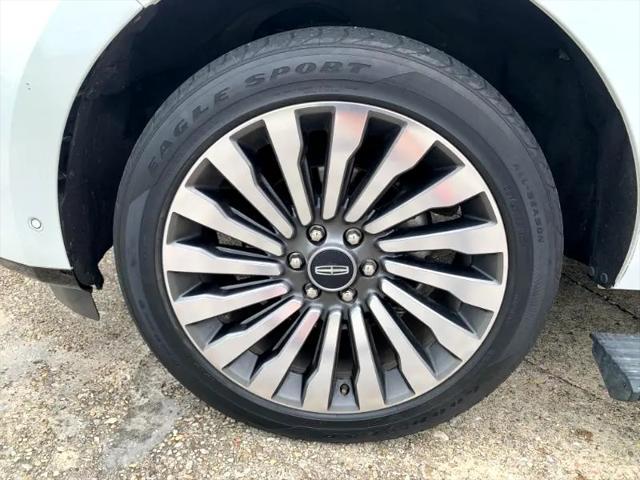 used 2020 Lincoln Navigator car