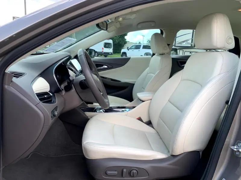 used 2024 Chevrolet Malibu car