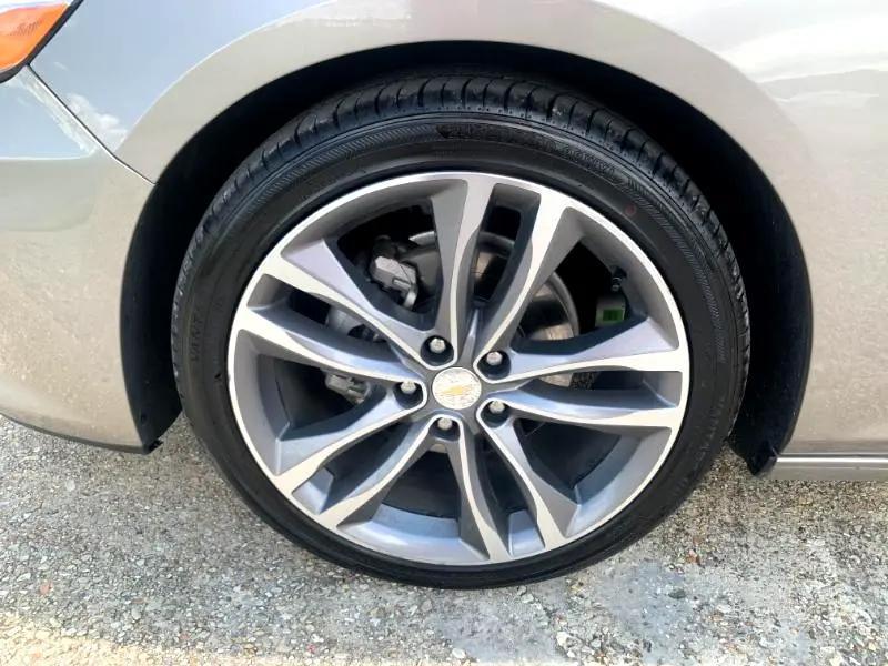 used 2024 Chevrolet Malibu car