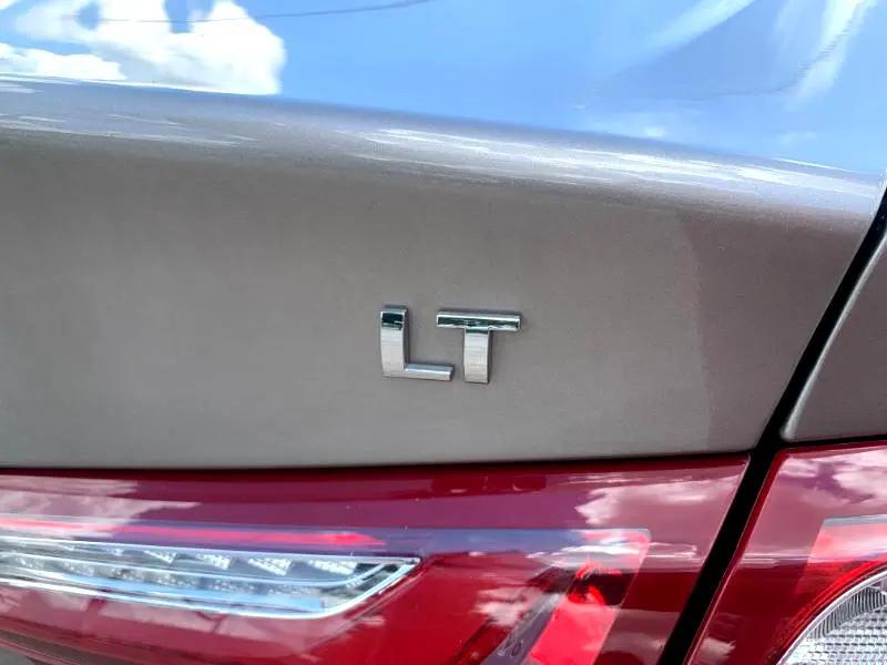 used 2024 Chevrolet Malibu car