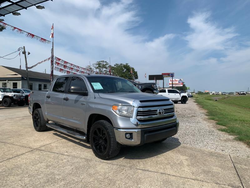used 2017 Toyota Tundra car