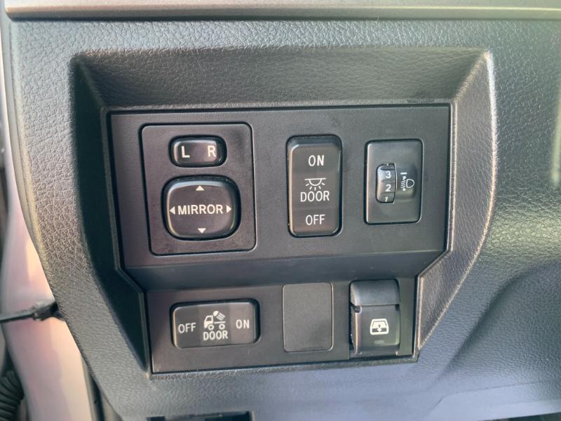 used 2017 Toyota Tundra car