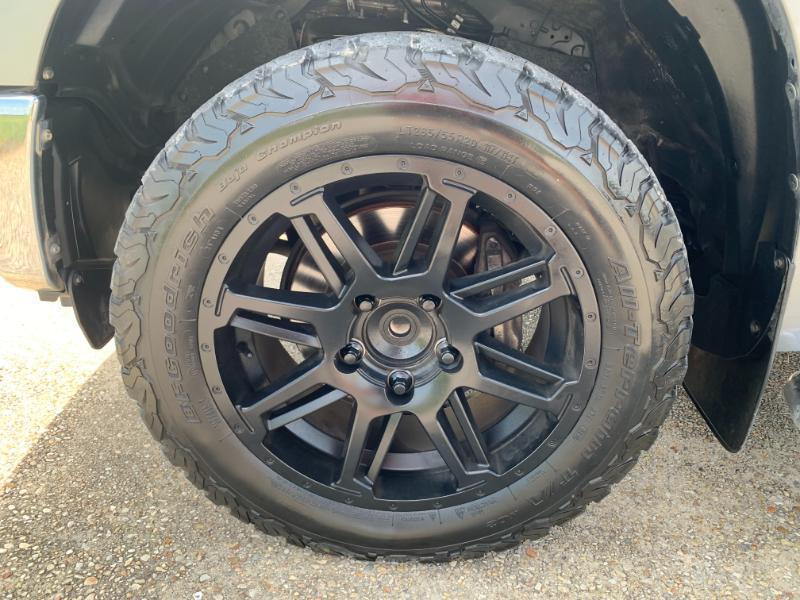 used 2017 Toyota Tundra car