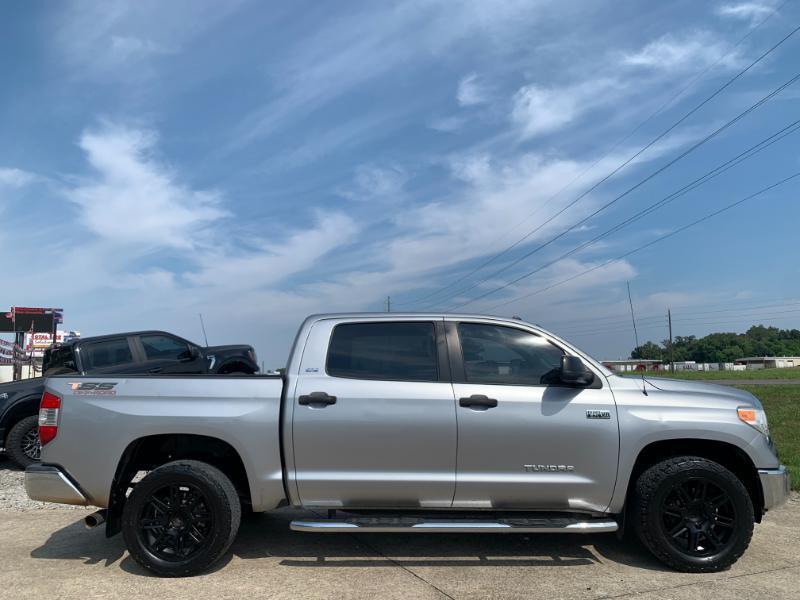 used 2017 Toyota Tundra car