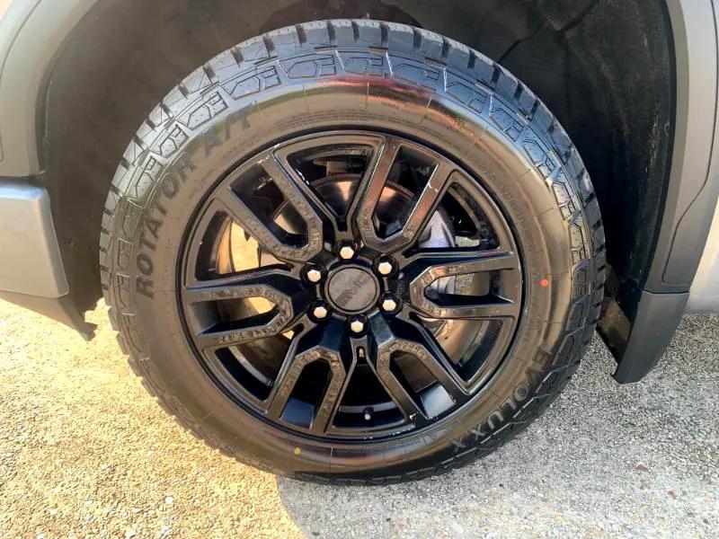 used 2021 GMC Sierra 1500 car, priced at $36,199