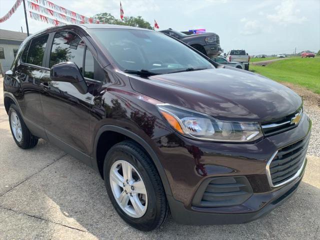 used 2022 Chevrolet Trax car, priced at $17,999