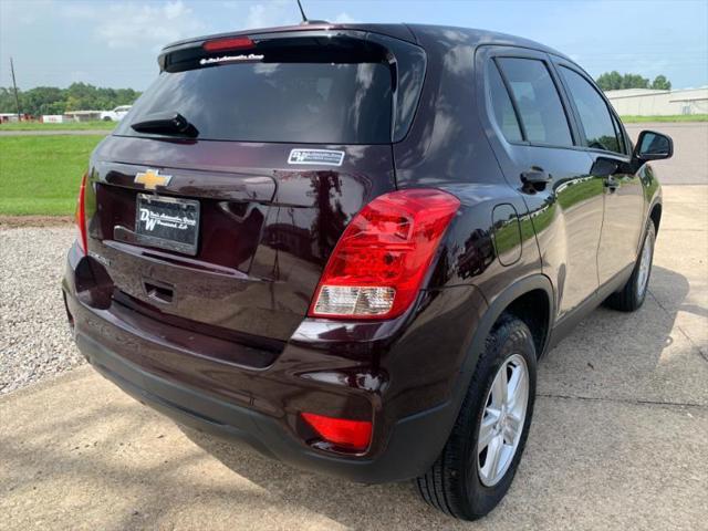 used 2022 Chevrolet Trax car, priced at $17,999