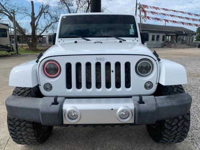 used 2015 Jeep Wrangler Unlimited car, priced at $20,199