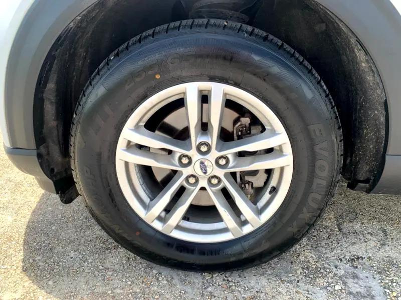 used 2023 Ford Explorer car